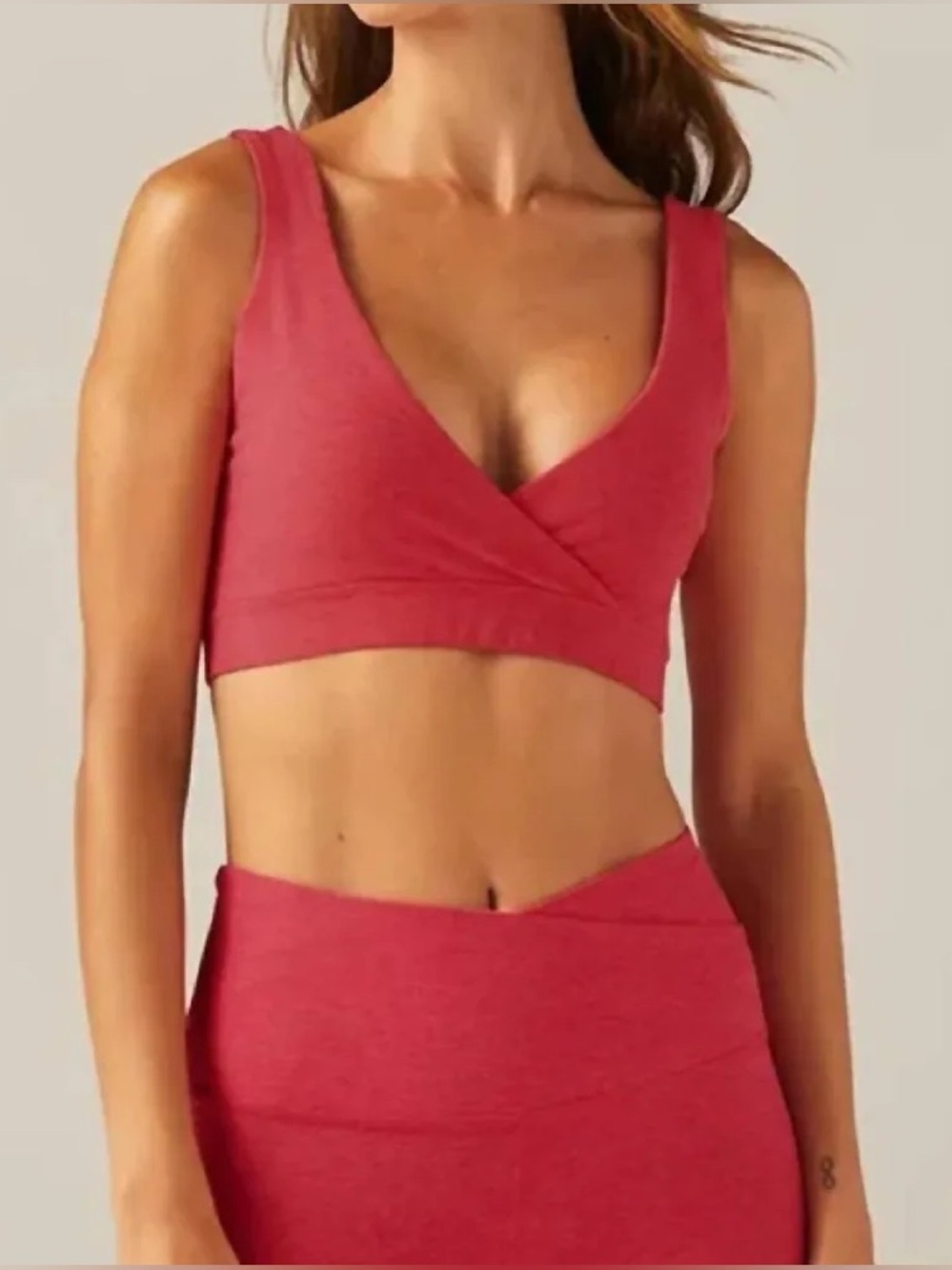 Beyond Yoga Spacedye Crossover Bra in Paradise Coral Heather | Size Medium - Picture 2 of 8